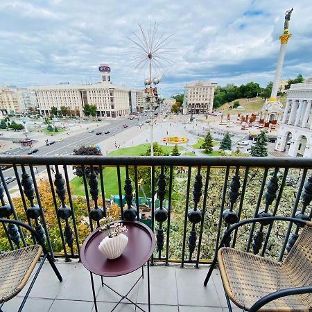 Апартаменты Amazing View Of Independence Square Киев Экстерьер фото